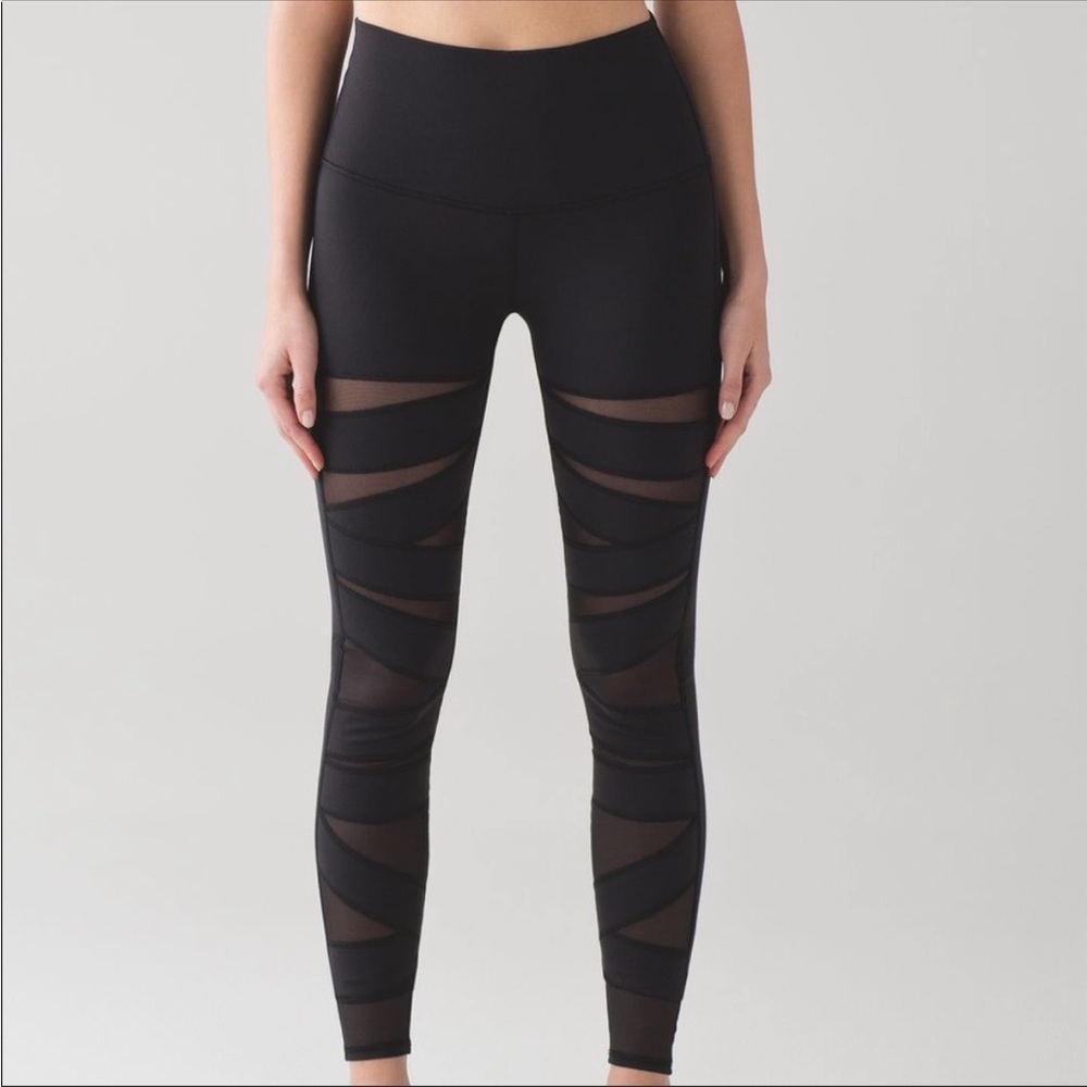 Lululemon mesh zig zag leggings